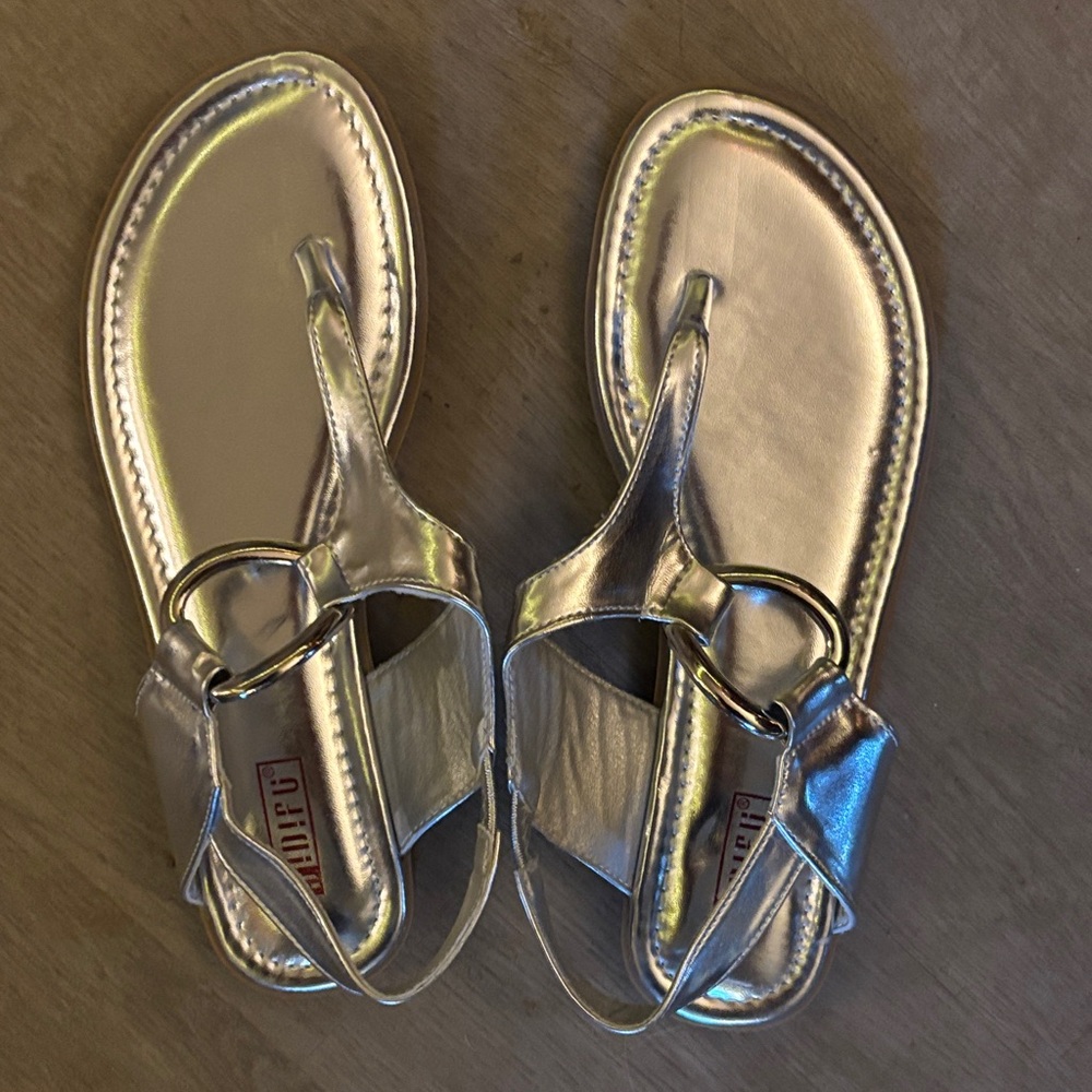 IDIFU Shiny Silver Sandals